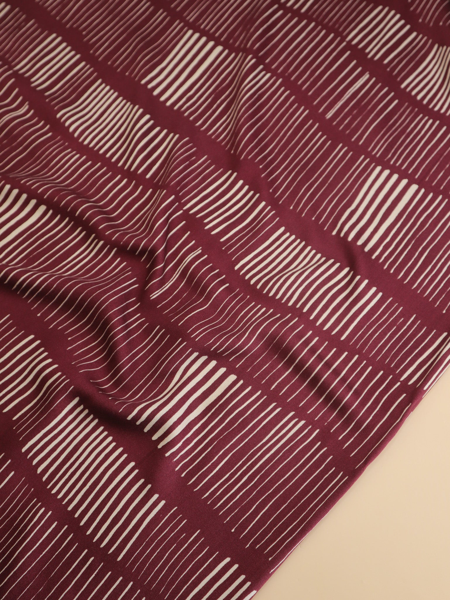 Sticks Mulberry - Viscose twill