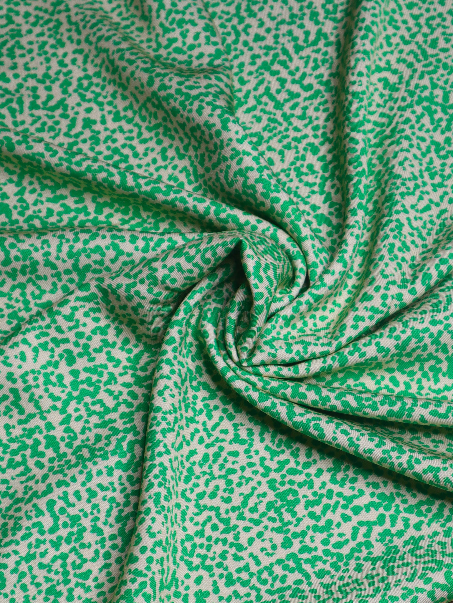 Rena Green - Viscose twill