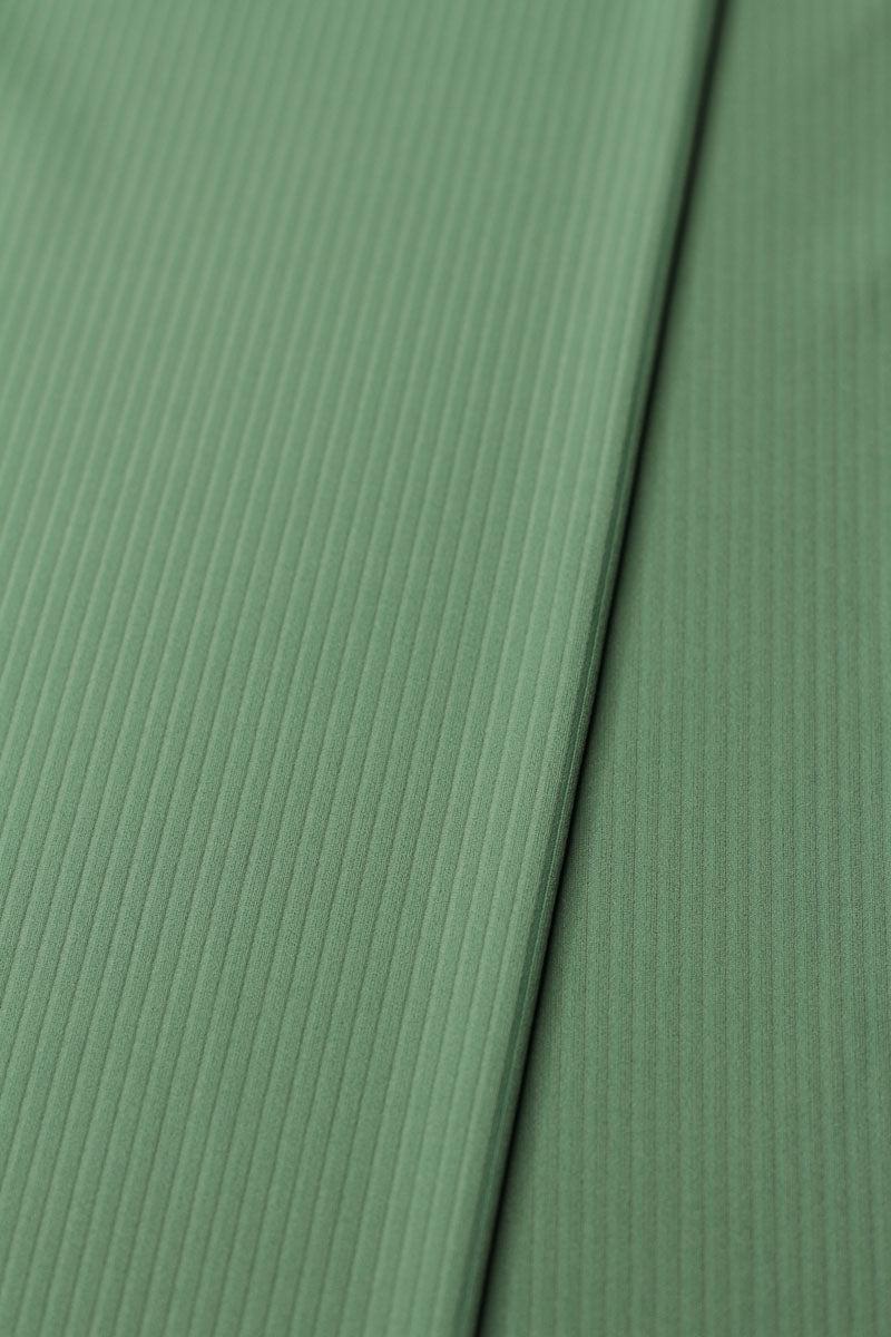 FLOW Ribbed Fit Activewear