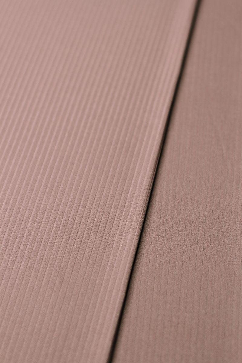 FLOW Ribbed Fit Activewear