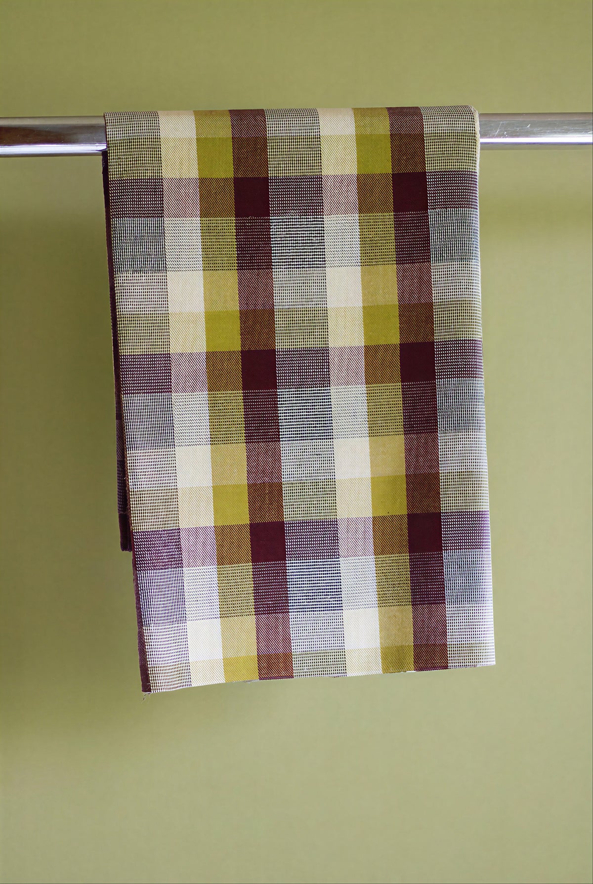 Woodland Check - Axis