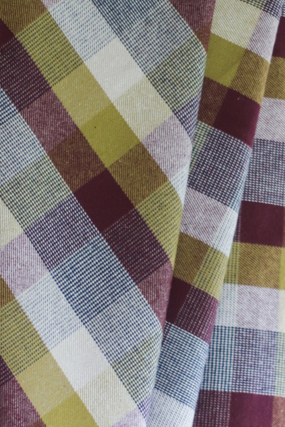 Woodland Check - Axis